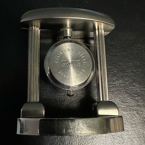 Classic Collection 2” Mini Clock - Picture 3 of 7